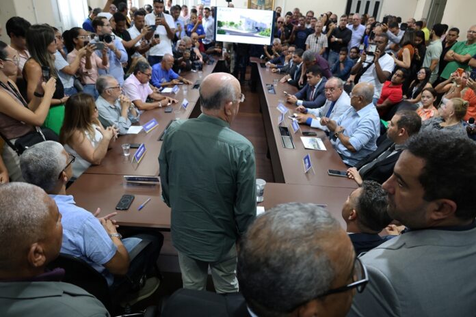 LICITAÇÃO HOSPITAL FEIRA