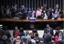 Janela para mudança de partido termina com mais de 20% de trocas na Câmara